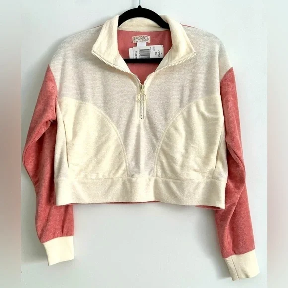 NWT L Space Best Life Terry Pullover- Size Extra Small - Picture 2 of 3